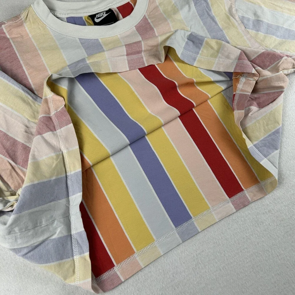 Nike Shirt Womens 1X Pastel Rainbow Stripe Cropped Logo Tee T-Shirt Crew Neck